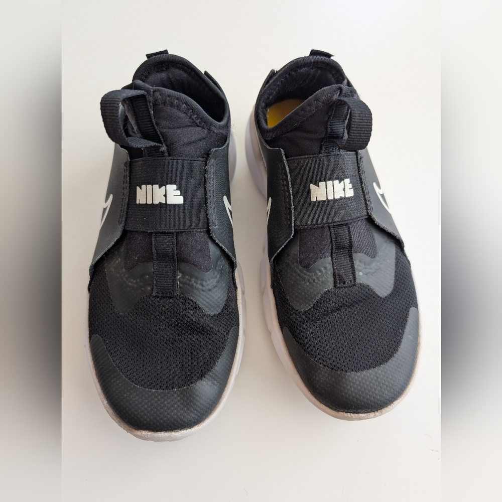 Nike Kids Black Sneakers